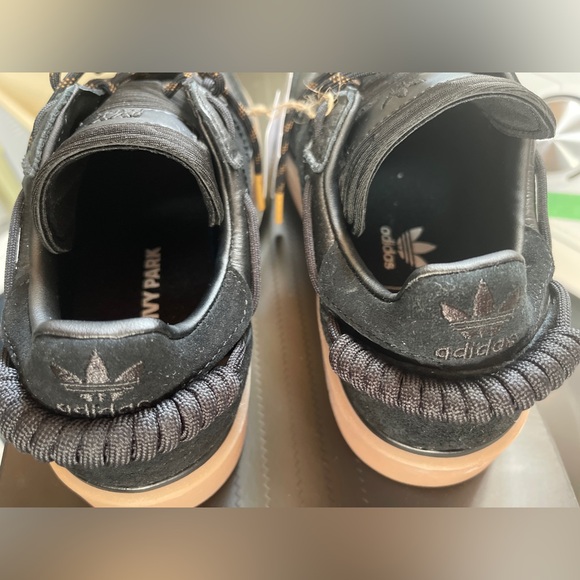 Adidas Ivy Park x Adidas Sleek Super 72 Sneakers Black Trainers NWT Size 9W - Picture 4 of 6
